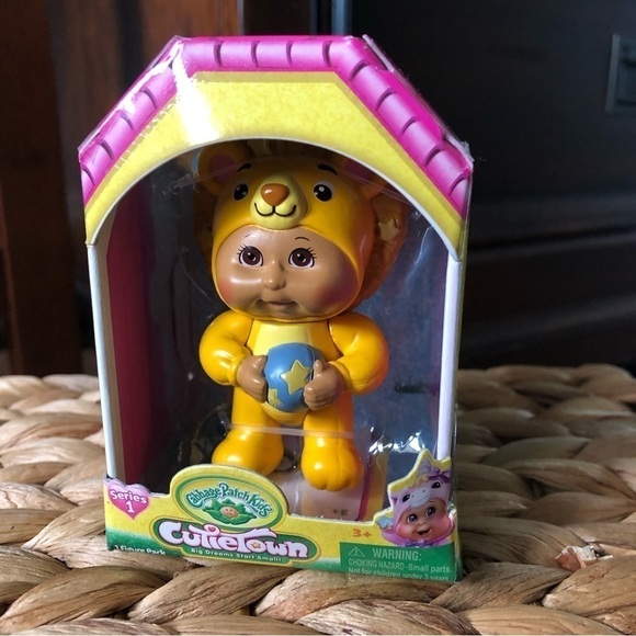 Cabbage Patch Kids: Cutie Town mini figure doll: Lion - Picture 1 of 4